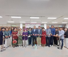 2025년 상반기 기획전 - 경남문학관, 동심에 물들다